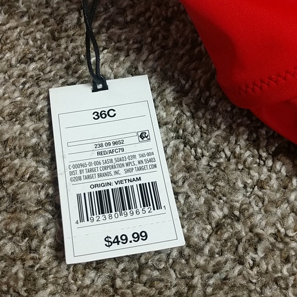 Swimsuit - Picture 7 of 7